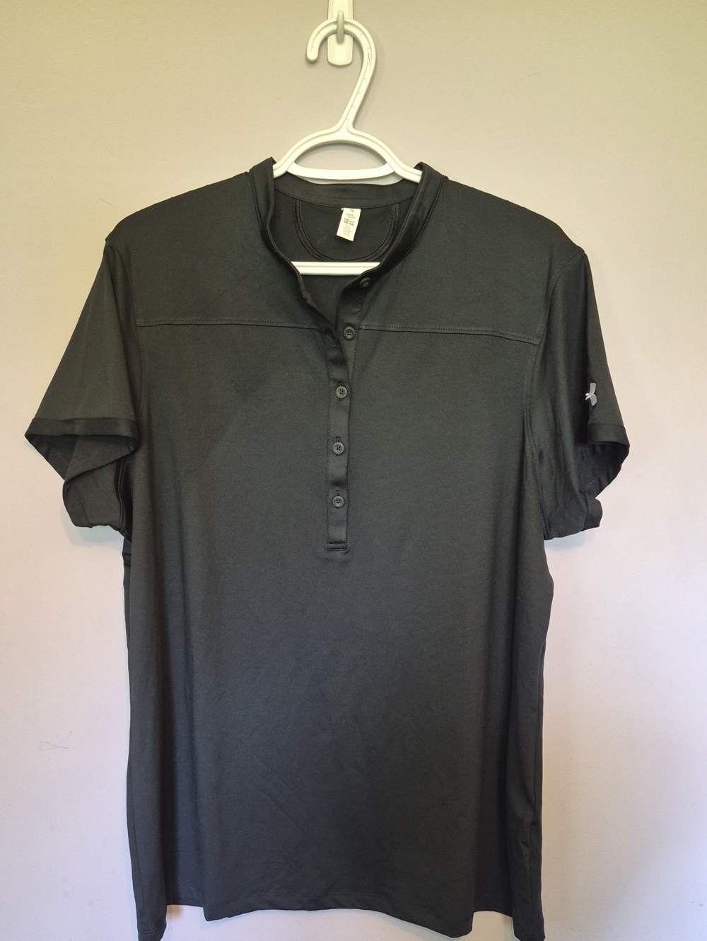 Under Armour Black Short-Sleeve Henley Polo